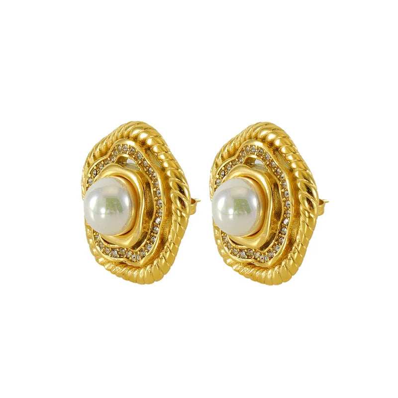 Flora Pearl Flower Stud Earrings