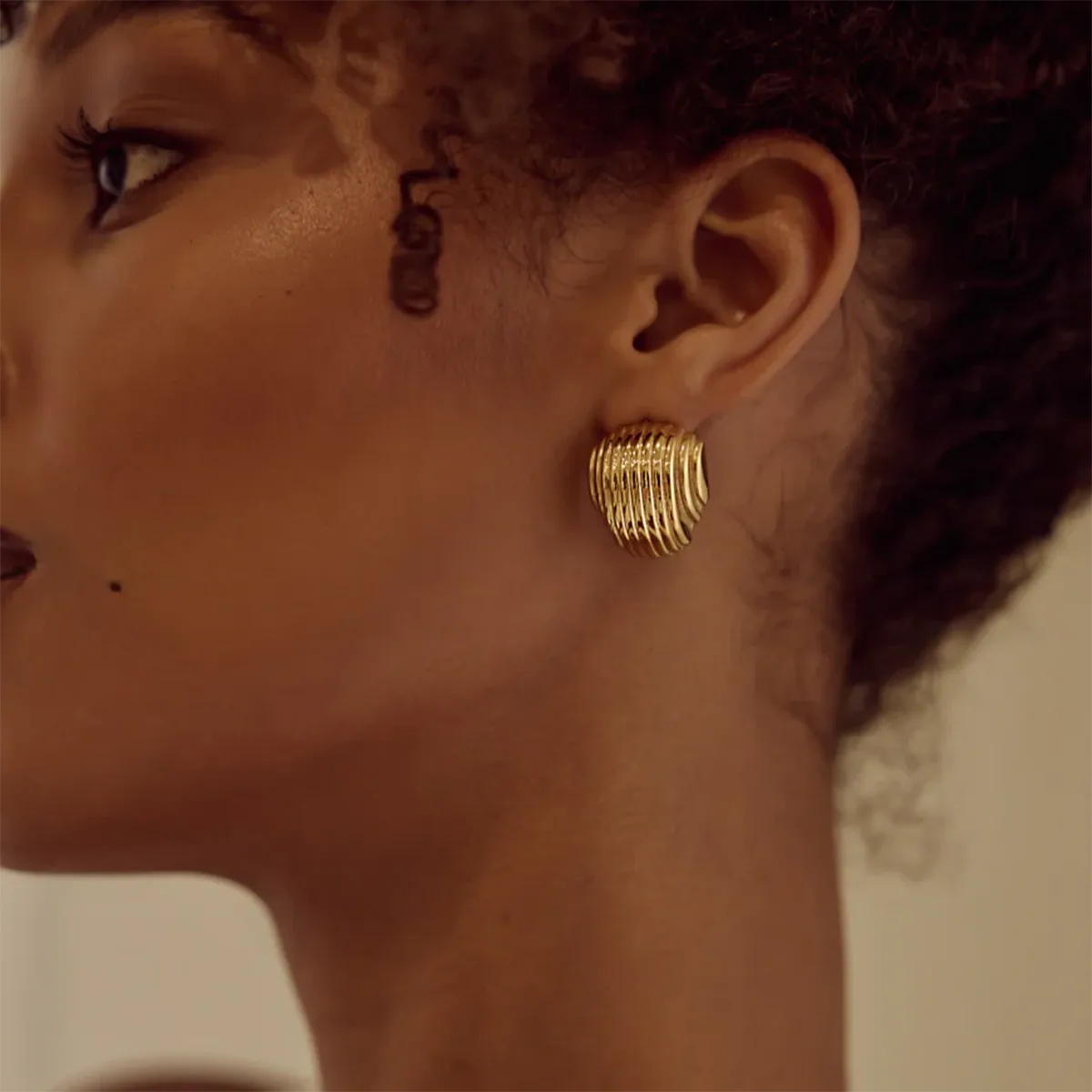 Sera Semi-Circle Stud Earrings