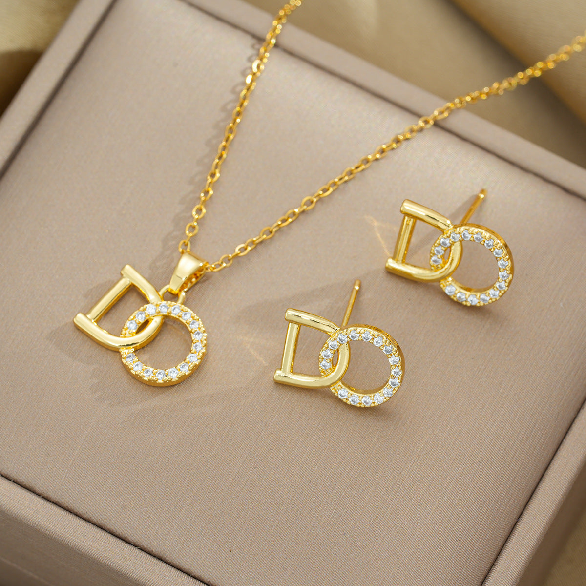 Monroe Signature Initial Set