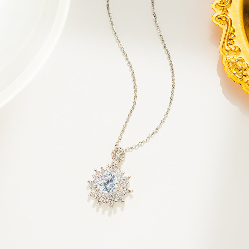 Vera Earth Geometry Necklace