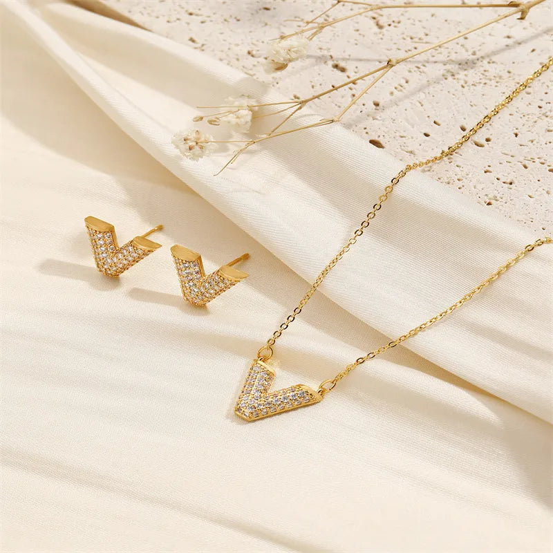Vera V-Shape Zircon Jewelry Set